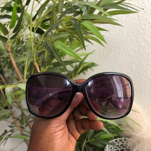 Steve Madden Black Large Round sunglasses